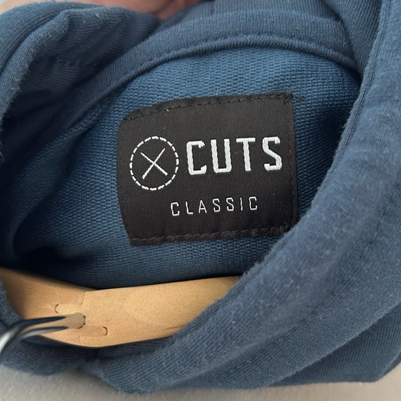 Cuts Mens hoodie Large. - Picture 3 of 3